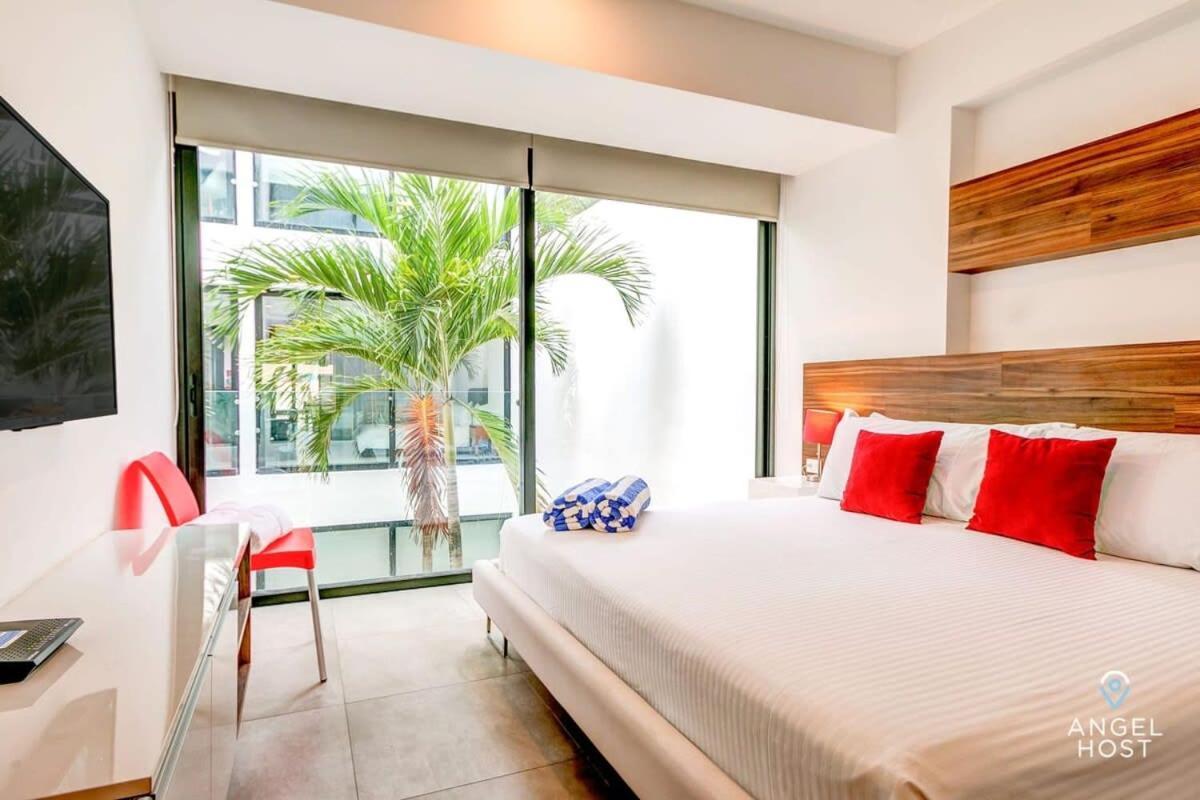 Сasa de vacaciones With Amenities Sleeps 8 Roof Pool Gym Playa del Carmen