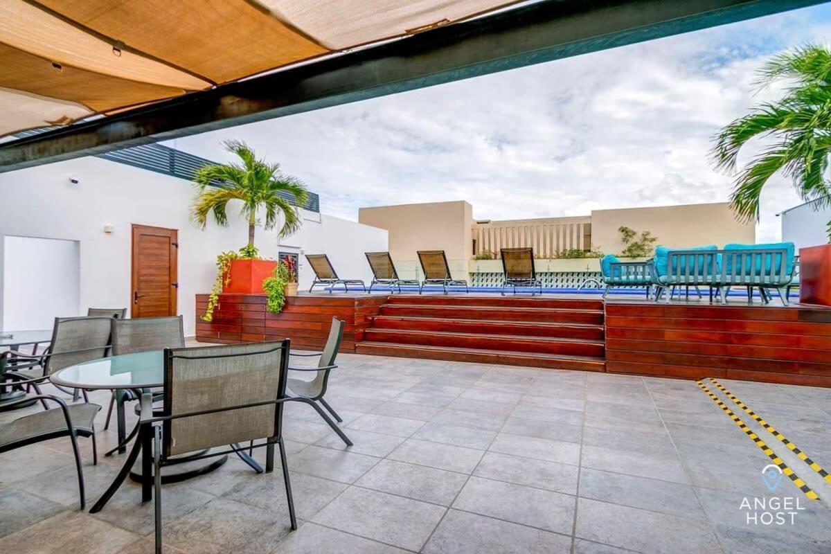 Сasa de vacaciones With Amenities Sleeps 8 Roof Pool Gym